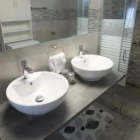 Casa Bianca * Nea Kallikrateia